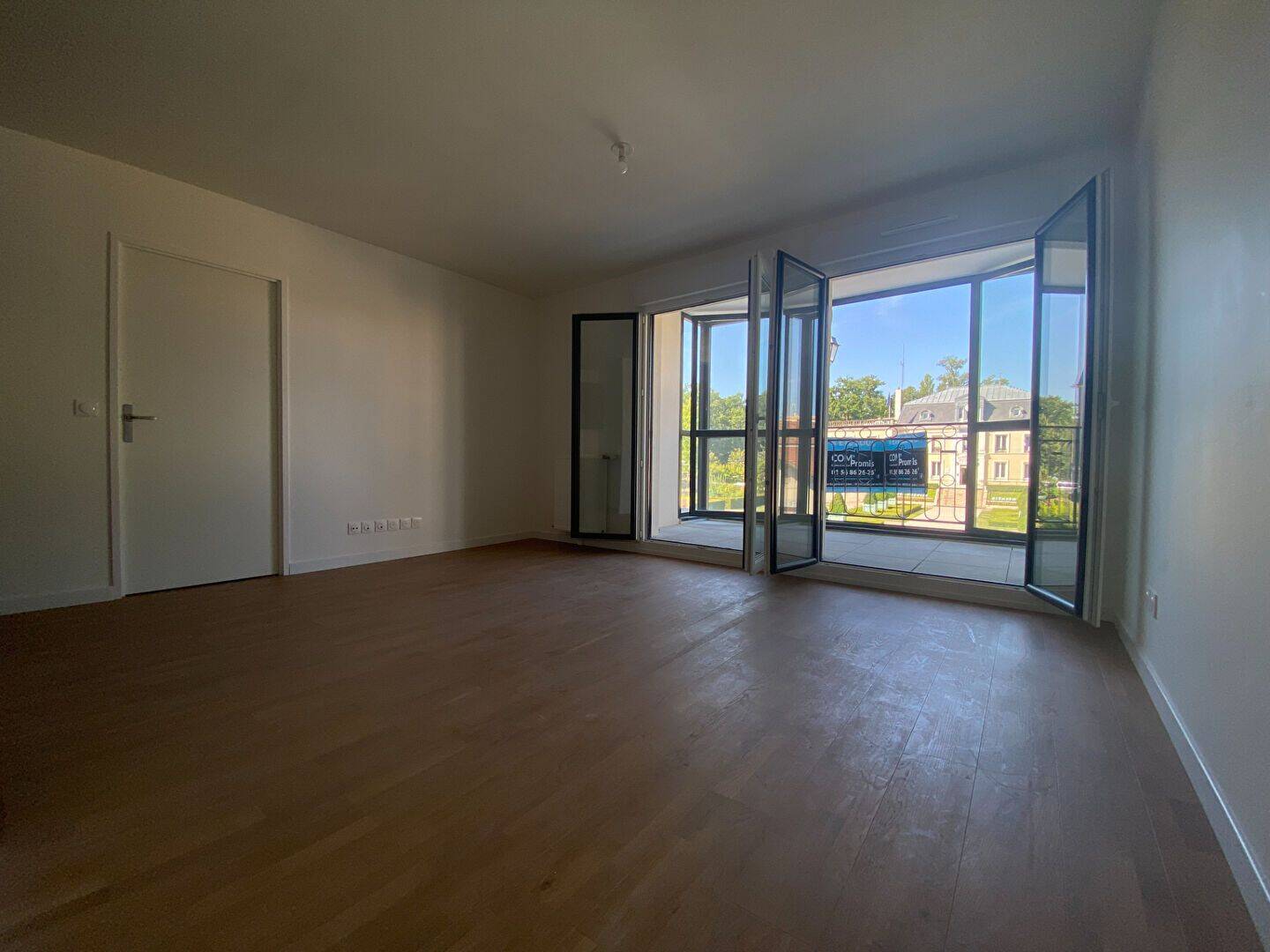 Appartement 3 pièces 57 m² · à Le Plessis-Trévise · 56,8 m² · 1 156 €/mois