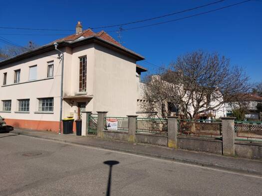 Immeuble à vendre 269 500 € 350 m² Sud Pfastatt 68120