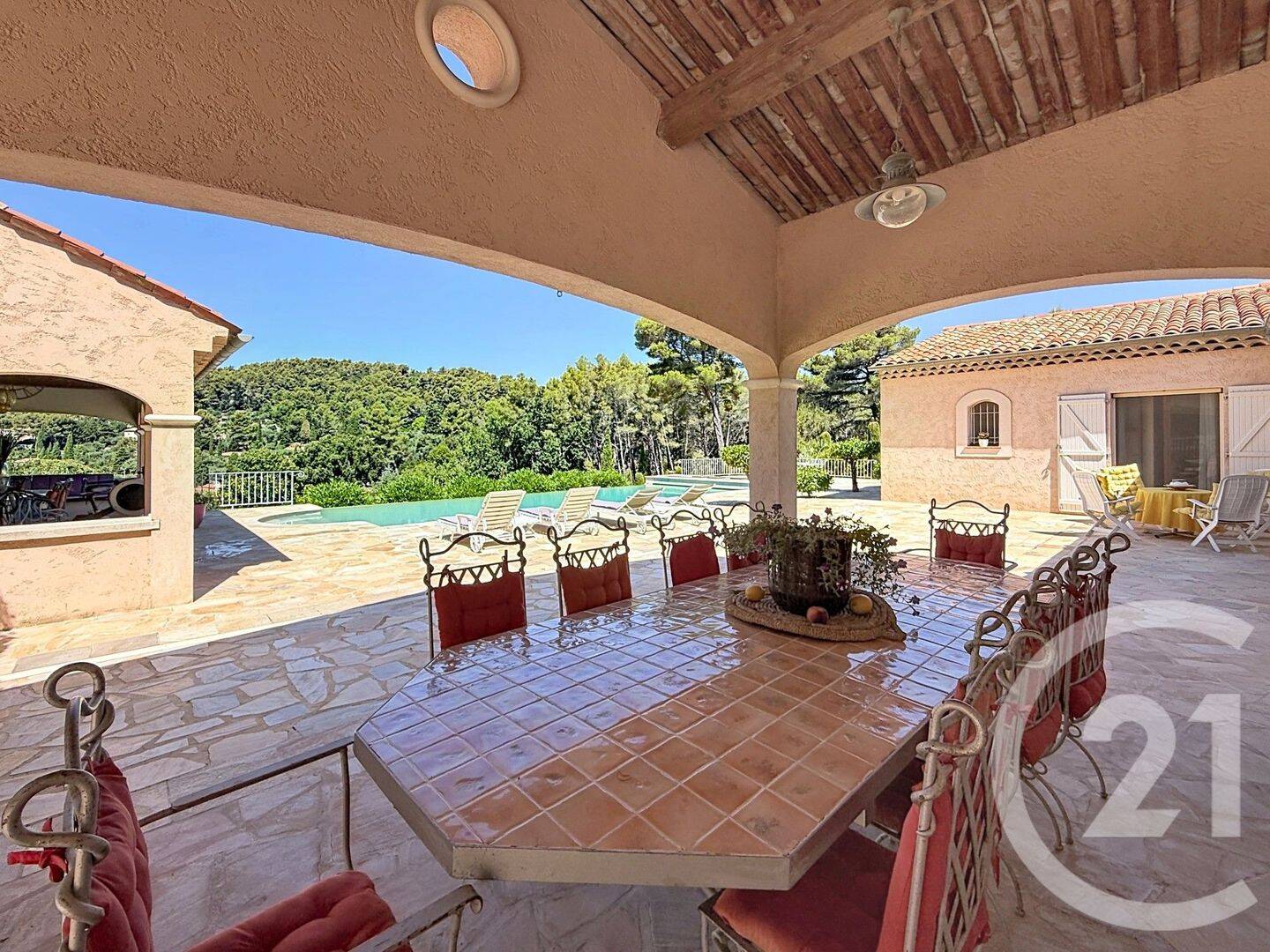 Maison 8 pièces 250 m² · à Cabris · 250 m² · 2 150 000 €