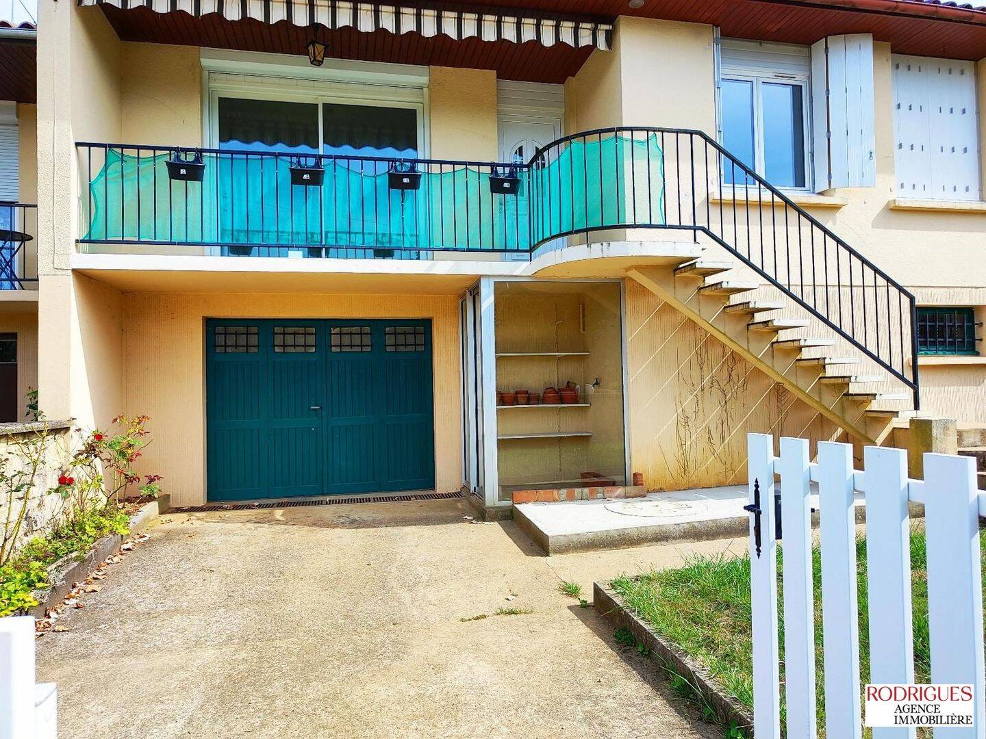 Maison 4 pièces 89 m² · à Roches-Prémarie-Andillé · 88,9 m² · 810 €