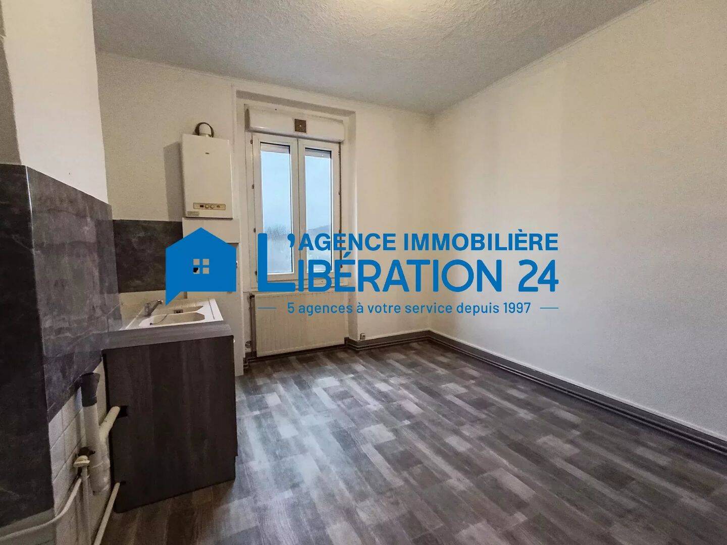Appartement 2 pièces 49 m² · à Saint-Étienne · 49 m² · 395 €/mois