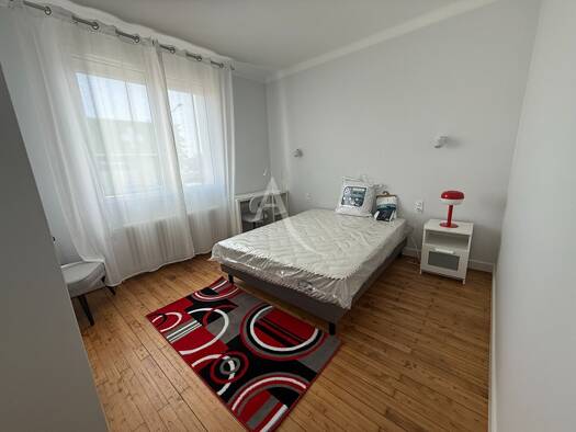 Appartement à louer 450 € 2 pièces 1 chambre 1er étage Bois de Céné-Saint Christophe Challans 85300