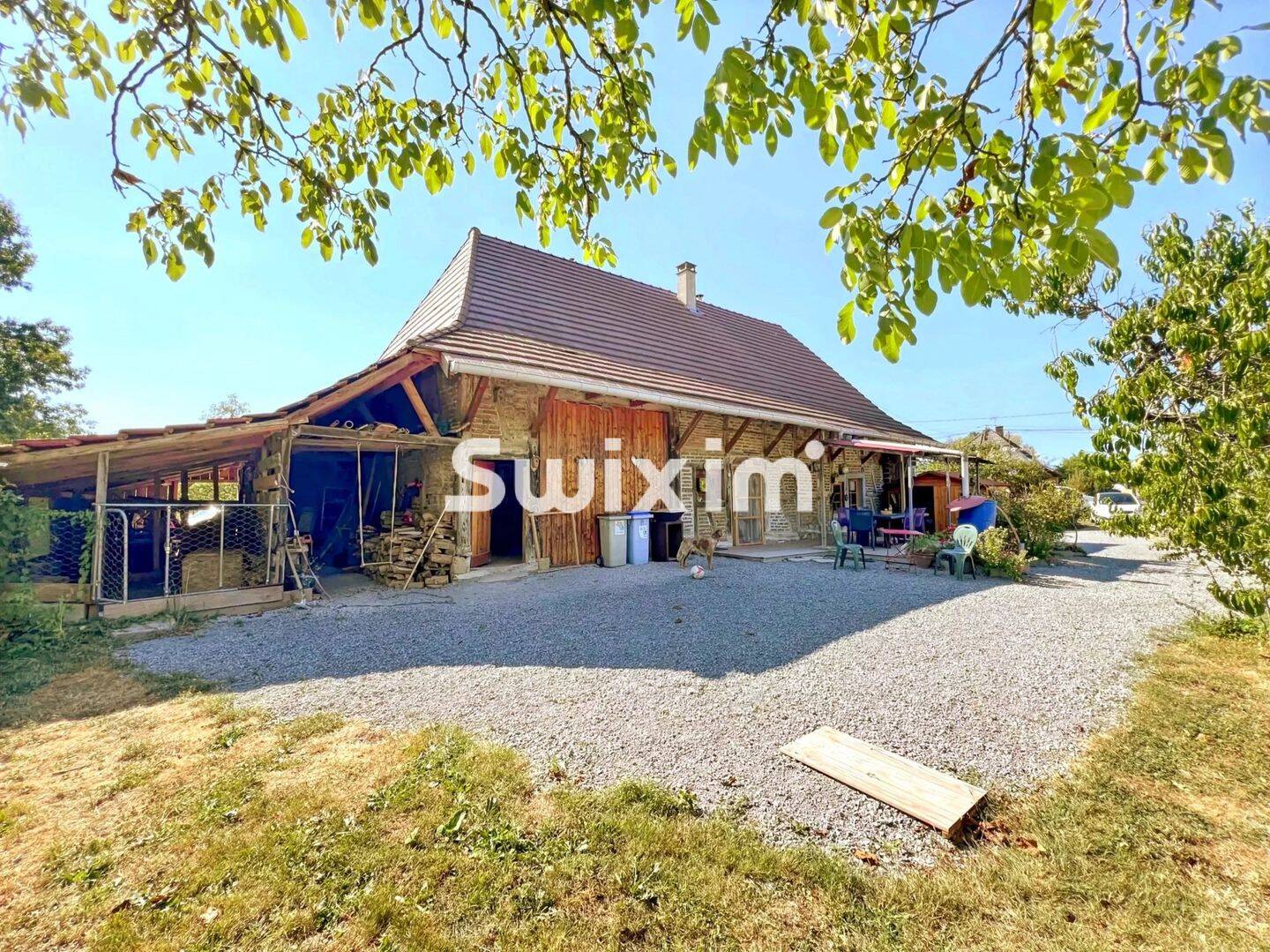 Maison 4 pièces 96 m² · à Bletterans · 96,3 m² · 195 000 €