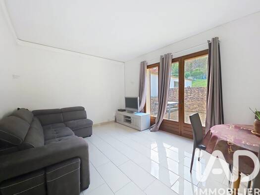 Maison à vendre 240 000 € 6 pièces 5 chambres 110 m² 1 834 m² de terrain Haut du Domaine de la Vallée Mantes-la-Ville 78711