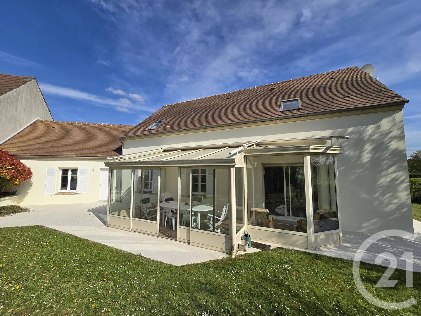 Maison 6 pièces 150 m² · à Sagy · 150 m² · 439 000 €