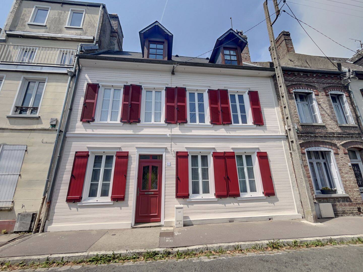 Maison 4 pièces 128 m² · à Abbeville · 127,5 m² · 210 000 €