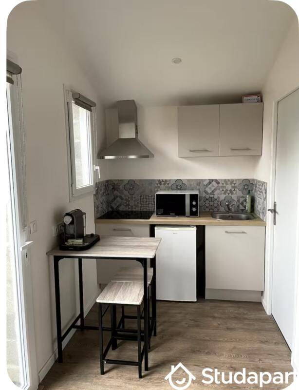 Maison 1 pièce 20 m² · à Biganos · 20 m² · 675 €/mois