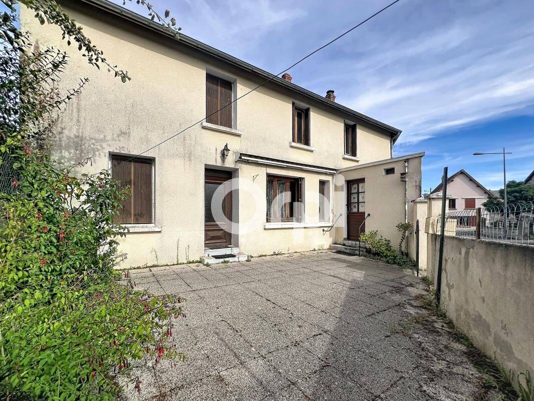 Maison 6 pièces 103 m² · à Saint-Gervais-d'Auvergne · 102,7 m² · 75 000 €