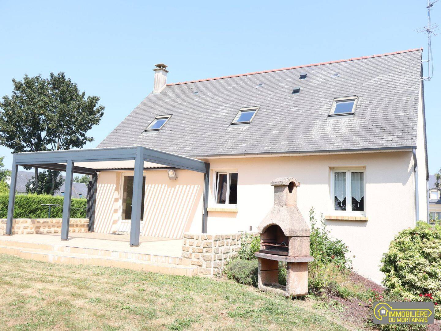 Maison 4 pièces 112 m² · à Le Teilleul · 112 m² · 950 €