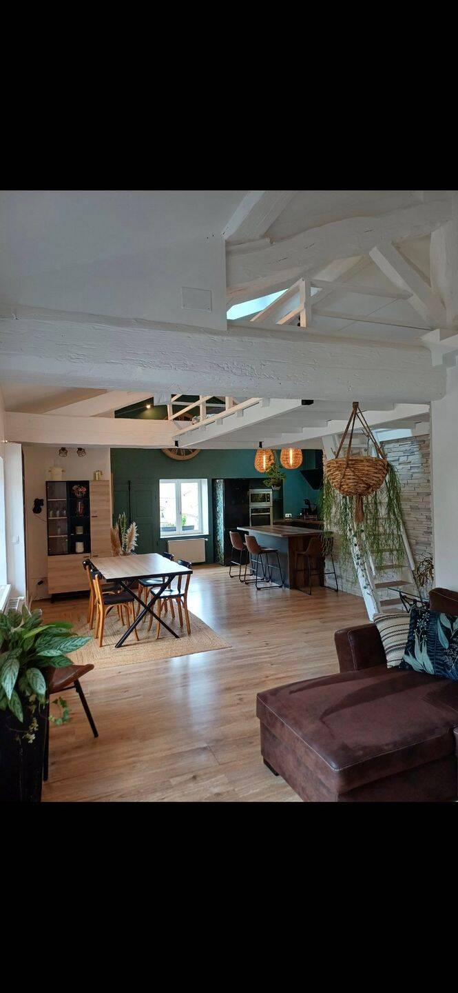 Appartement 2 pièces 75 m² · à Villefranche-sur-Saône · 75 m² · 800 €