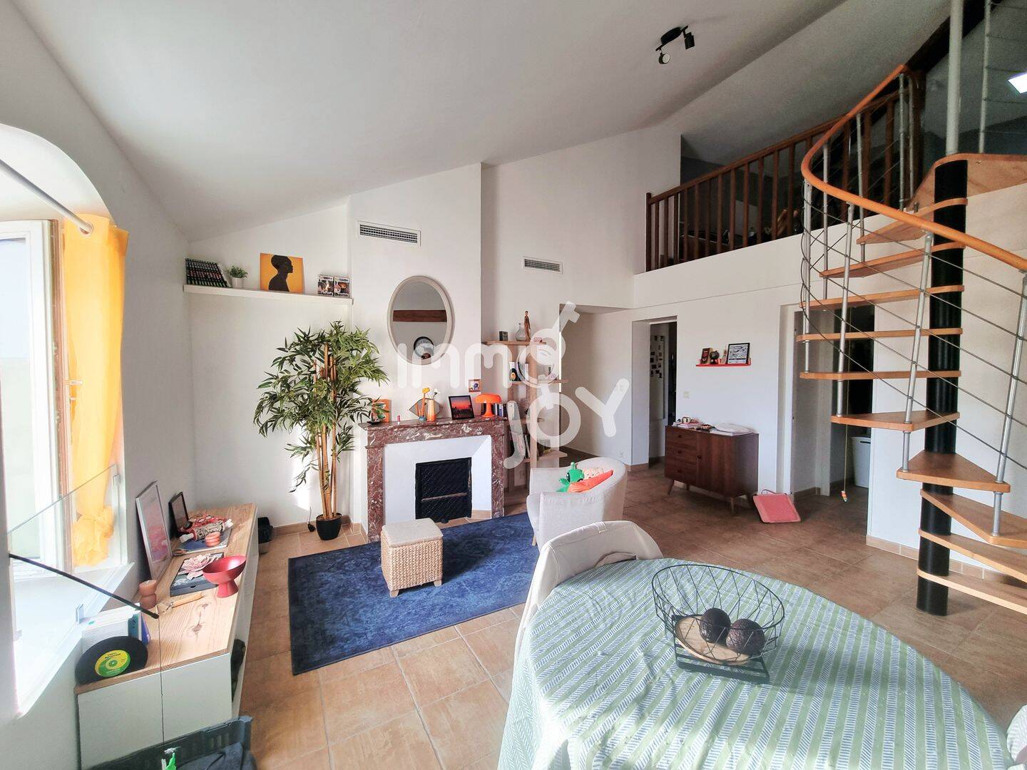 Appartement 5 pièces 102 m² · à Béziers · 102 m² · 895 €