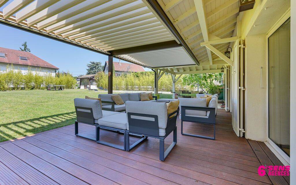 Maison 10 pièces 250 m² · à Chaponost · 250 m² · 980 000 €