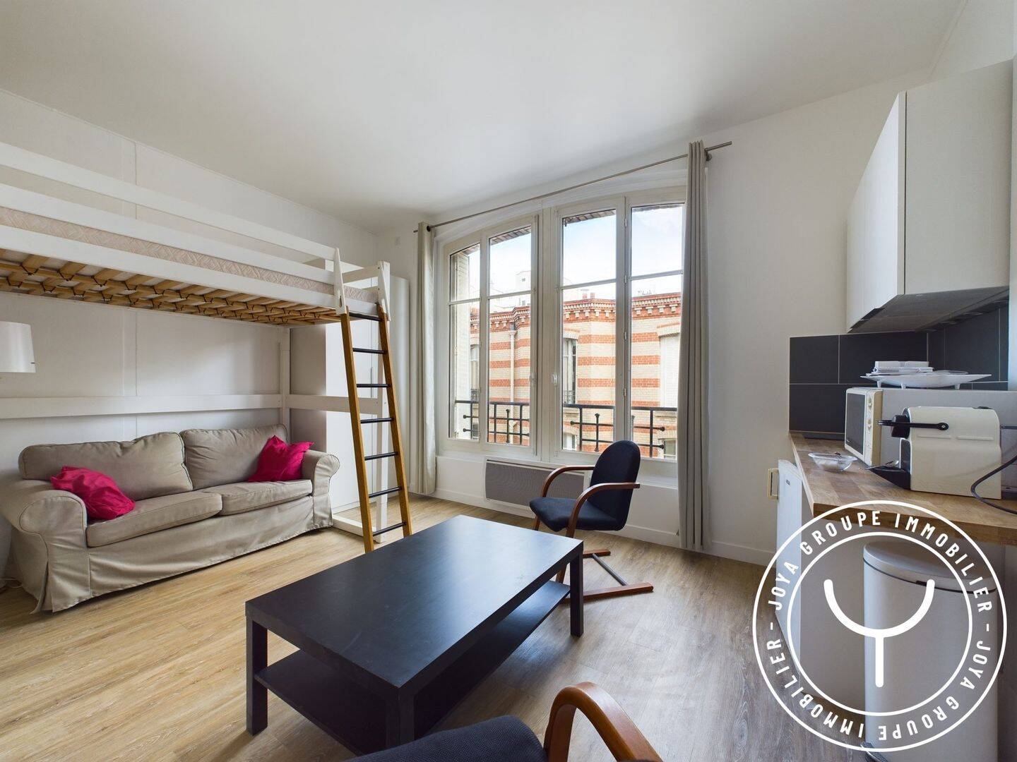 Appartement 1 pièce 21 m² · à Neuilly-sur-Seine · 21,2 m² · 928 €
