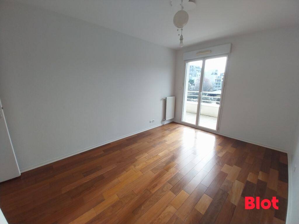 A LOUER - RENNES FOUGERES - Appartement 3 pièce(s) - 83 m2 - Bal — 7
