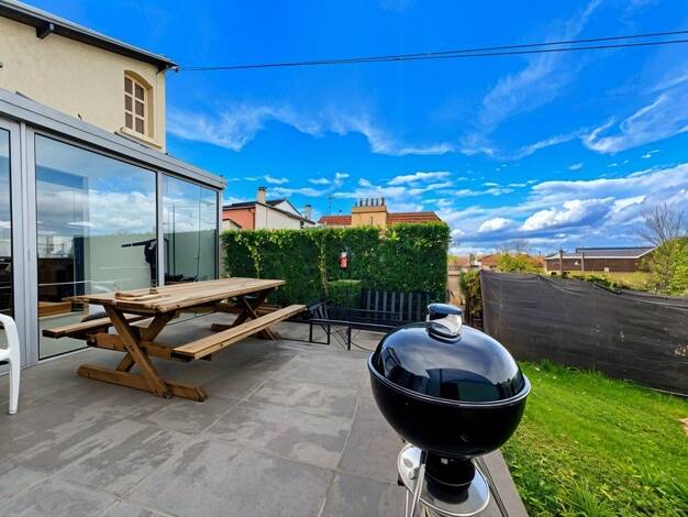 Maison à louer 1 650 € 3 pièces 2 chambres 54 m² 140 m² de terrain Epinettes Issy-les-Moulineaux 92130