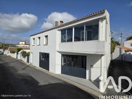 Maison à vendre 349 000 € 5 pièces 4 chambres 151 m² Saint-Georges-d'Oléron 17190