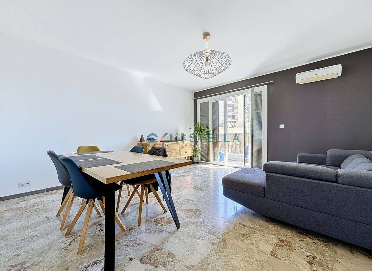 Appartement 3 pièces 74 m² · à Ajaccio · 73,5 m² · 1 100 €