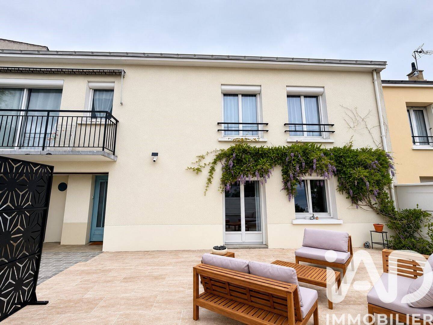 Maison 8 pièces 157 m² · à Tours · 157 m² · 420 000 €