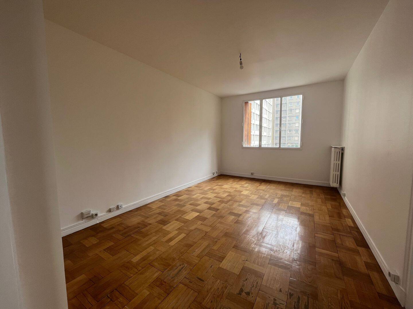 Appartement 2 pièces 48 m² · à Paris 16ème Arrondissement · 48 m² · 1 390 €/mois