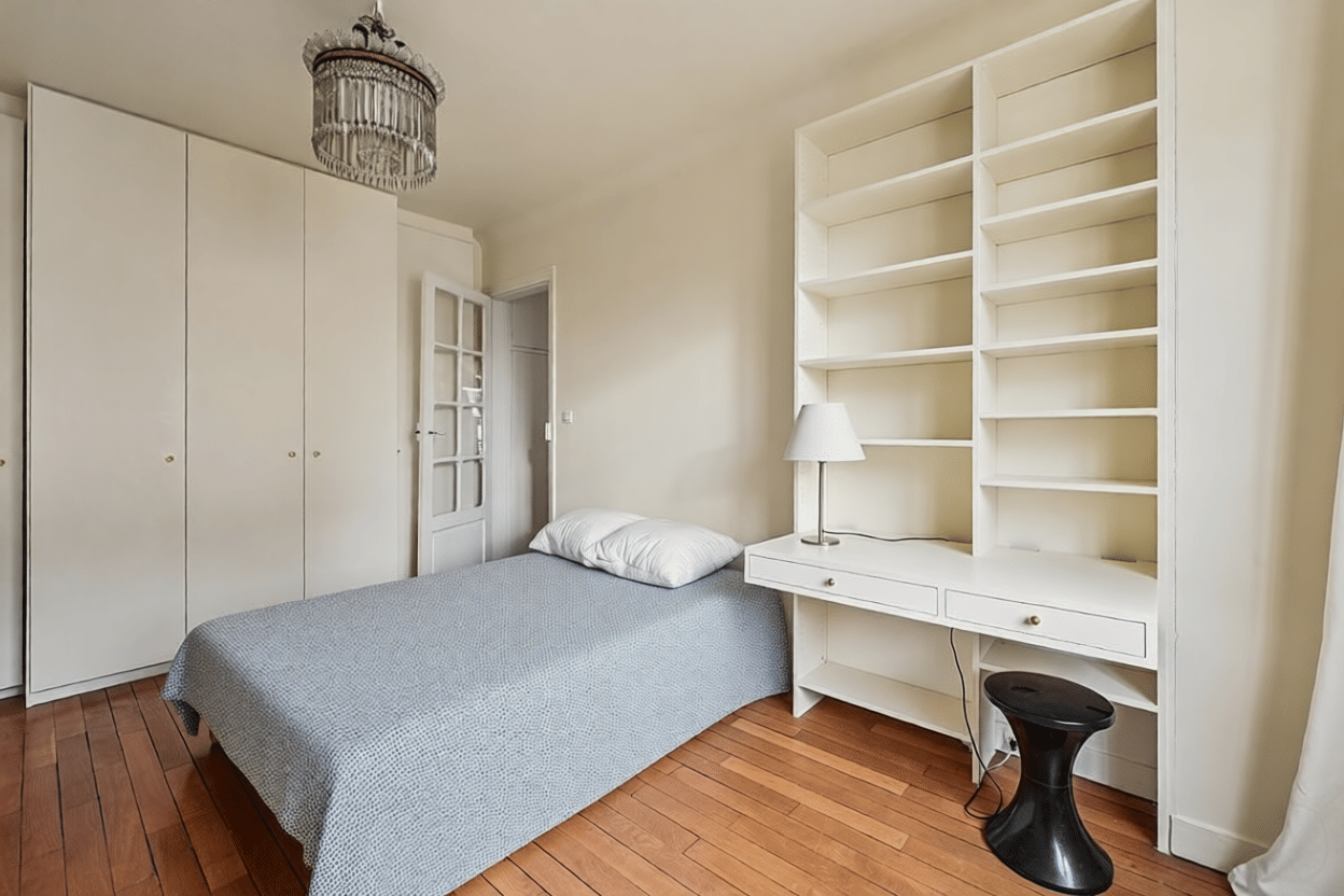 Appartement 2 pièces 47 m² · à Paris 15ème Arrondissement · 46,6 m² · 1 600 €