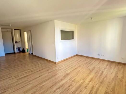 Appartement à vendre 130 000 € 2 pièces 42 m² 1er étage Carnoules 83660