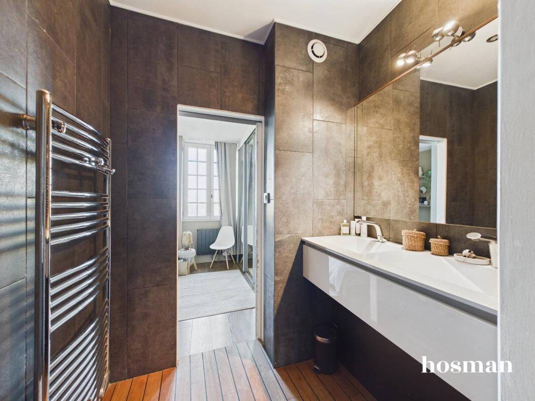 3 pièces - 68 m² traversant - Grenier de 20m2 aménageable - Quai — 14