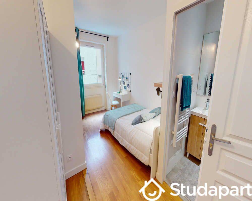 1 pièce 14 m² · à Lyon 2ème Arrondissement · 14 m² · 865 €