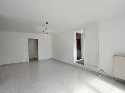 Appartement 3 pièces 69 m² · à Valbonne · 69 m² · 1 040 €/mois