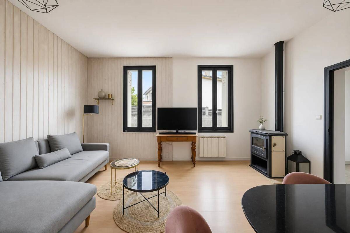 Maison 4 pièces 180 m² · à Bordeaux · 180 m² · 795 000 €