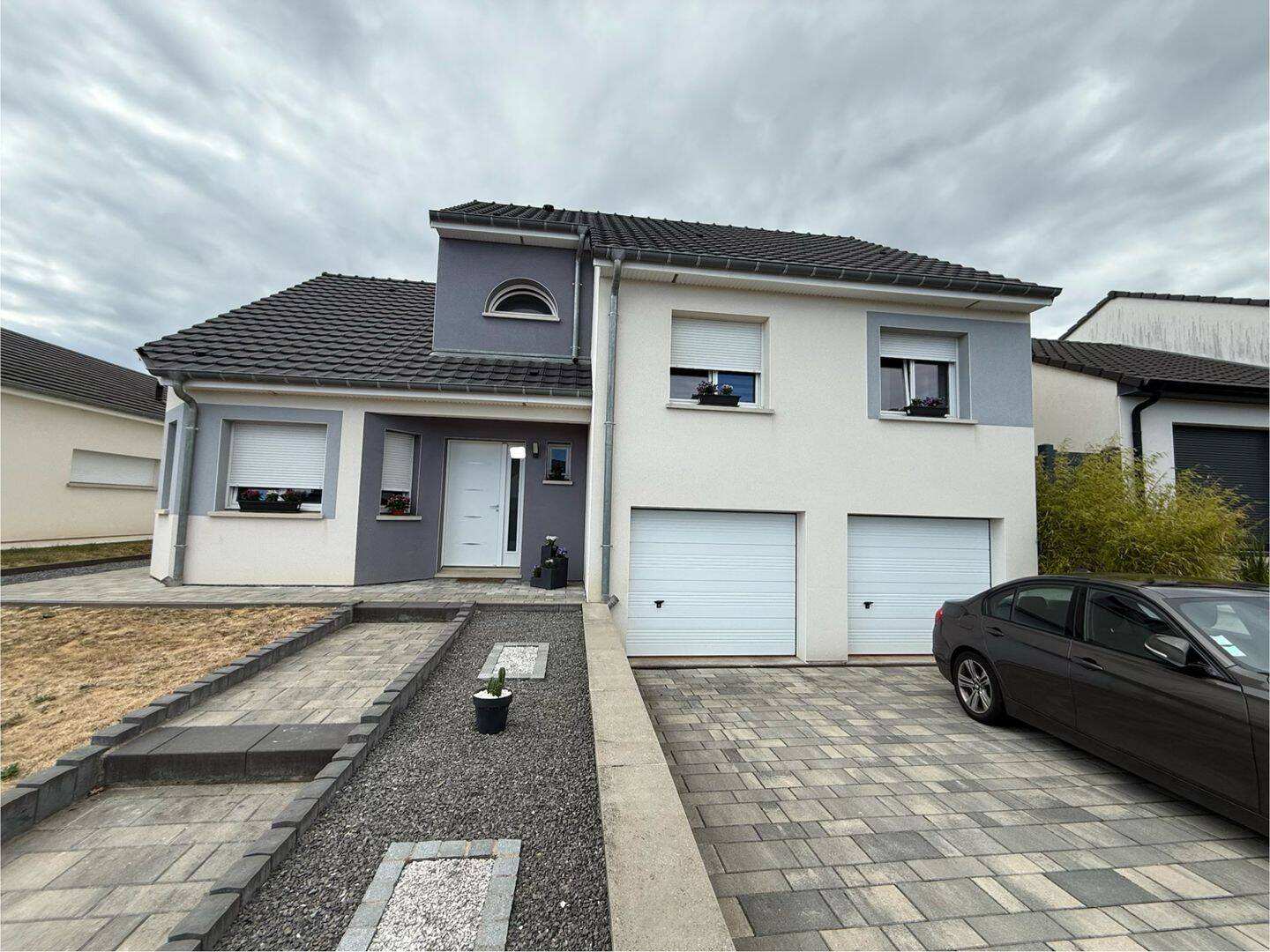 Maison 6 pièces 122 m² · à Stuckange · 122 m² · 460 000 €