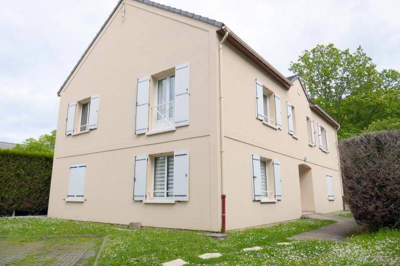 Appartement 1 pièce 27 m² · à Maurepas · 27 m² · 650 €/mois