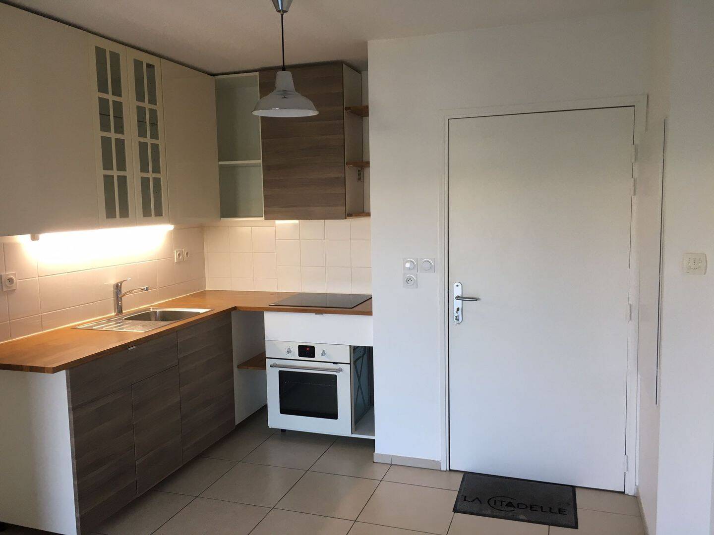 Appartement 2 pièces 47 m² · à Aix-en-Provence · 47 m² · 980 €/mois