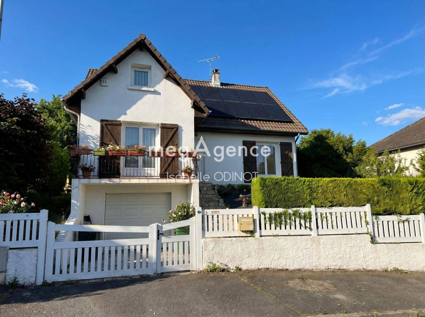 Maison 6 pièces 110 m² · à Beynes · 110 m² · 357 000 €