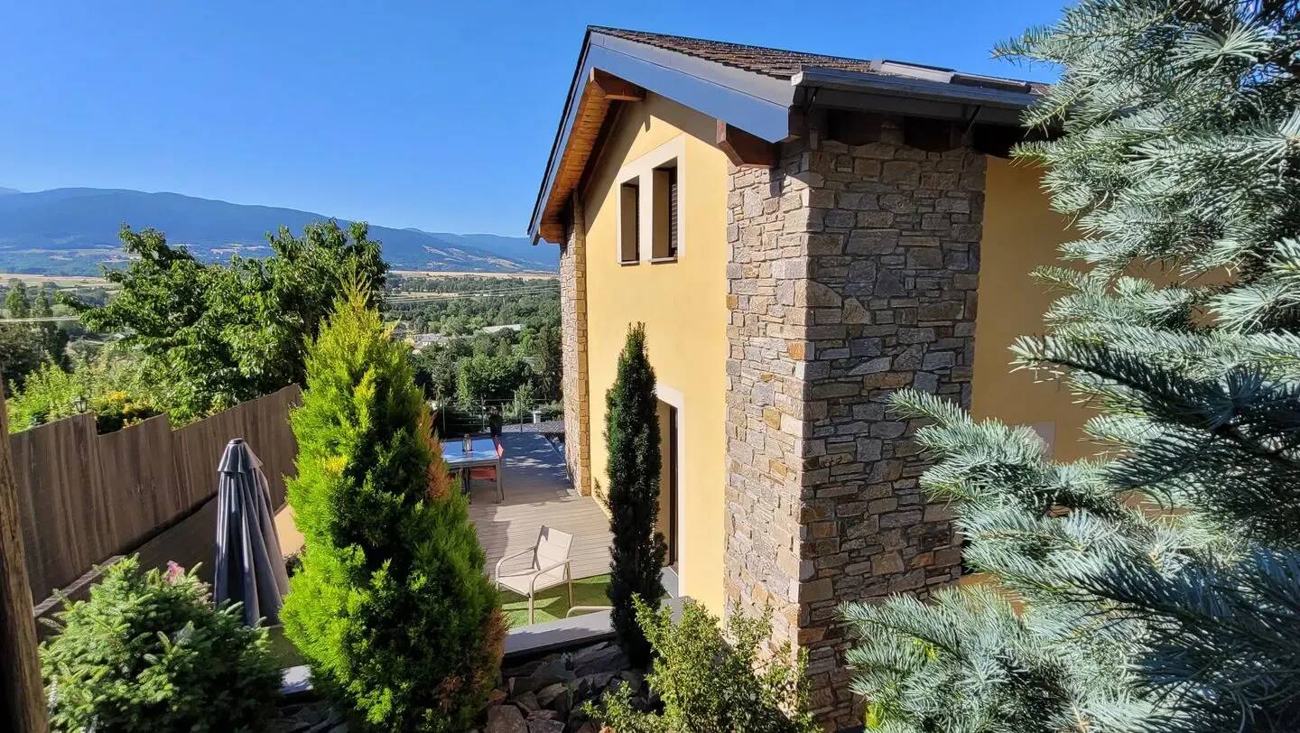 Maison 7 pièces 160 m² · à Estavar · 160 m² · 599 000 €