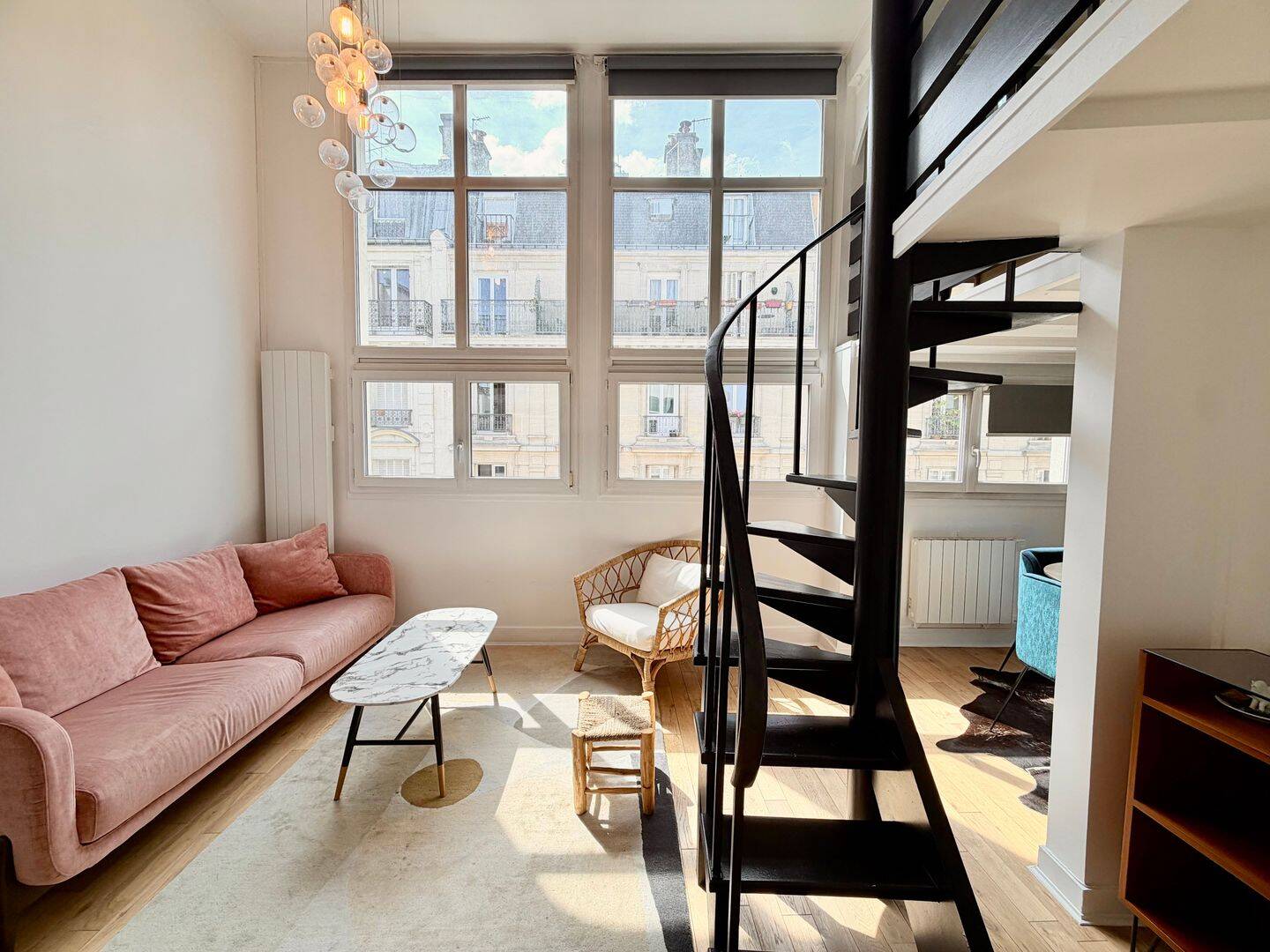Appartement 1 pièce 50 m² · à Paris 11ème Arrondissement · 50 m² · 2 190 €