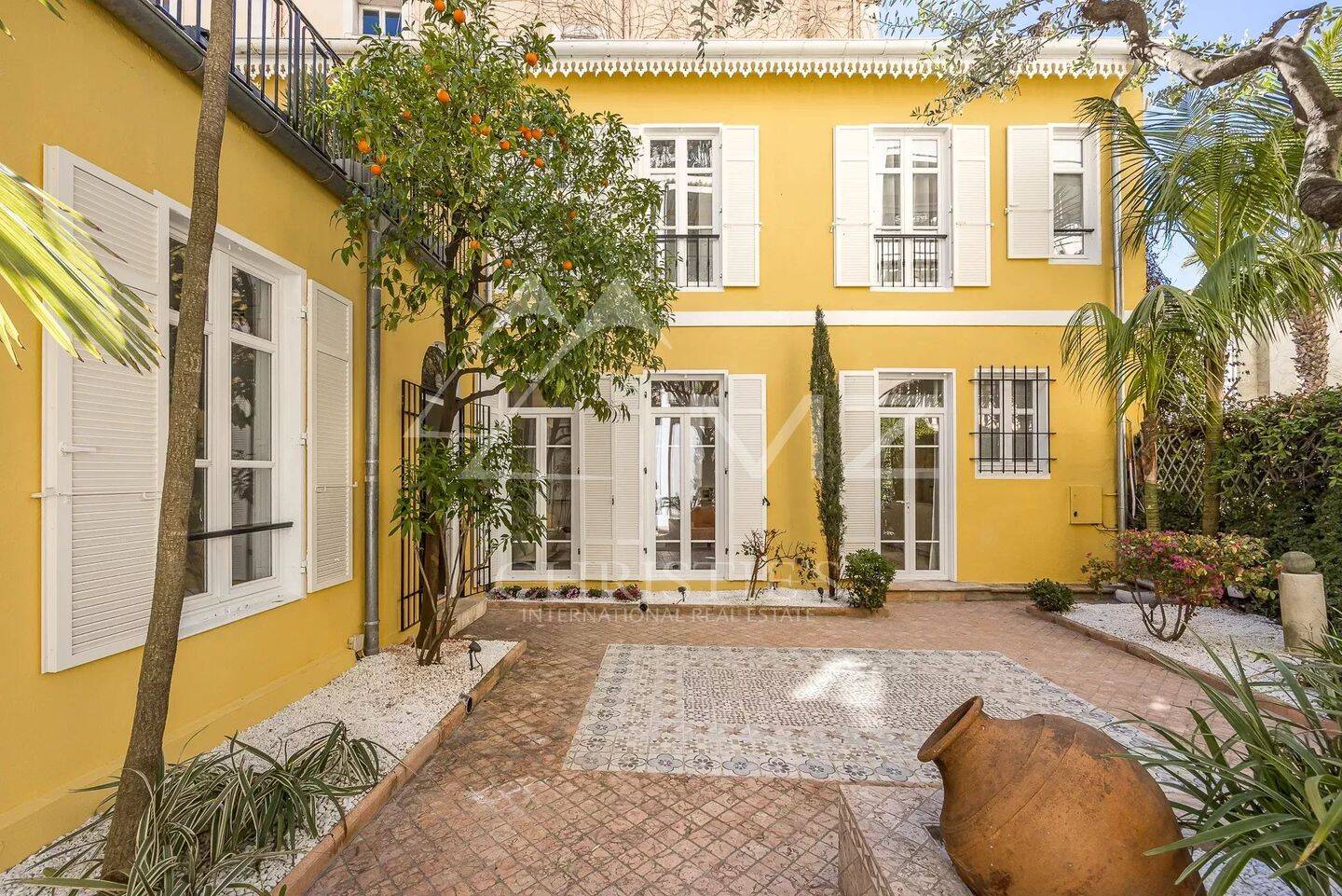 Maison 4 pièces 131 m² · à Cannes · 131,2 m² · 1 950 000 €