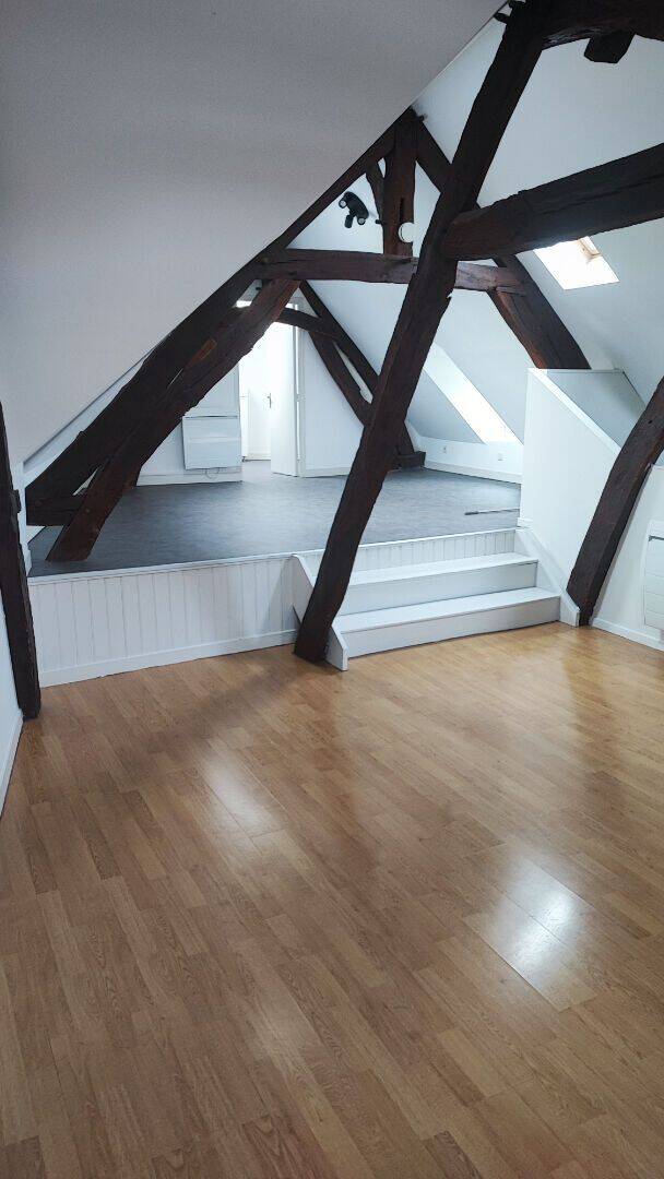 Appartement 3 pièces 53 m² · à Saint-Saëns · 53 m² · 637 €