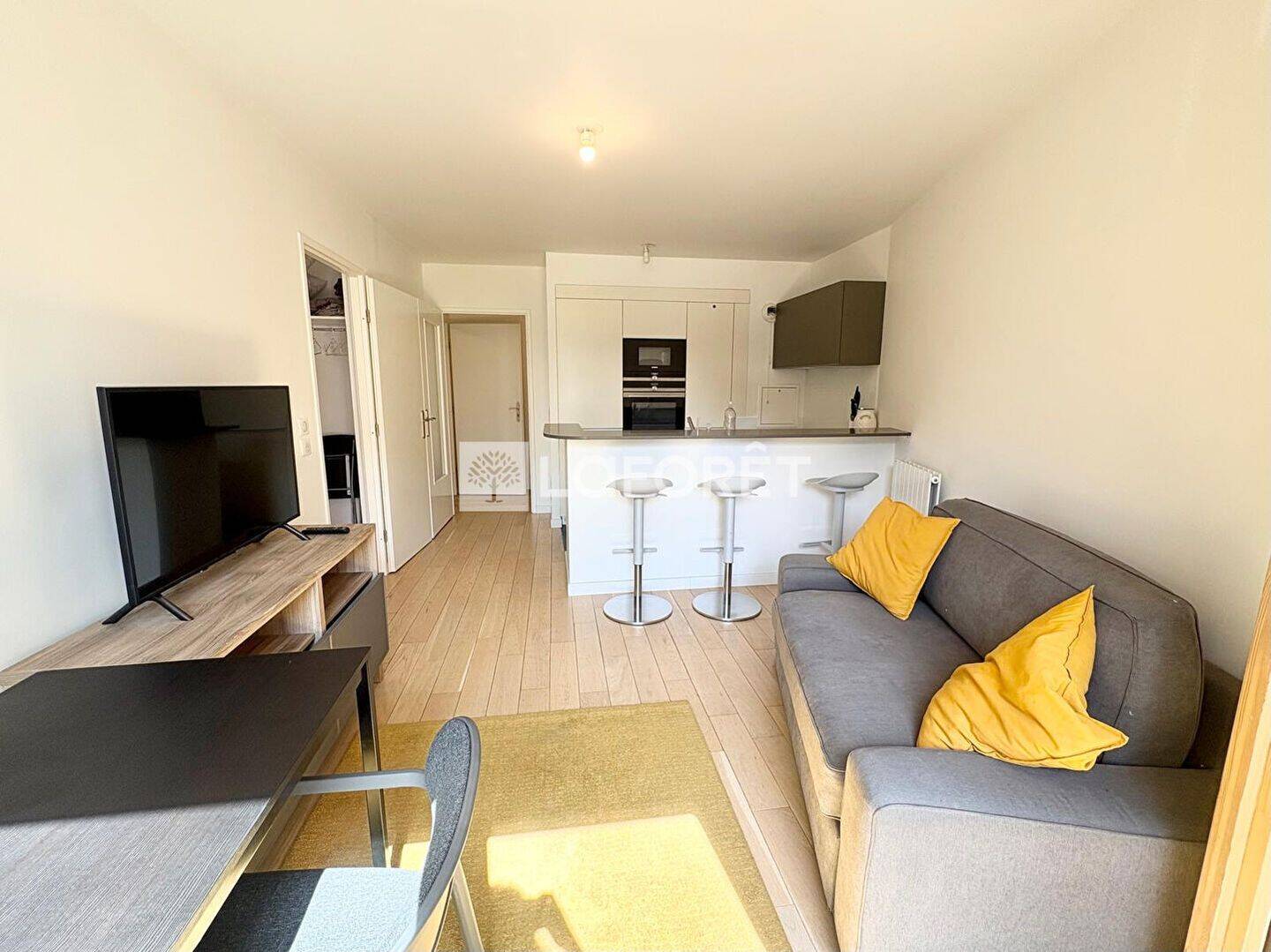 Appartement 2 pièces 43 m² · à Paris 15ème Arrondissement · 42,9 m² · 1 749 €