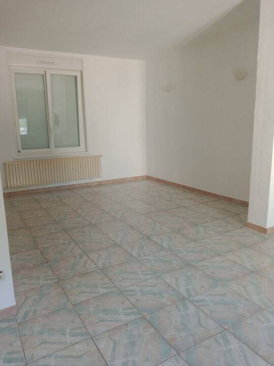 Maison 5 pièces 130 m² · à Bruay-sur-l'Escaut · 130 m² · 950 €
