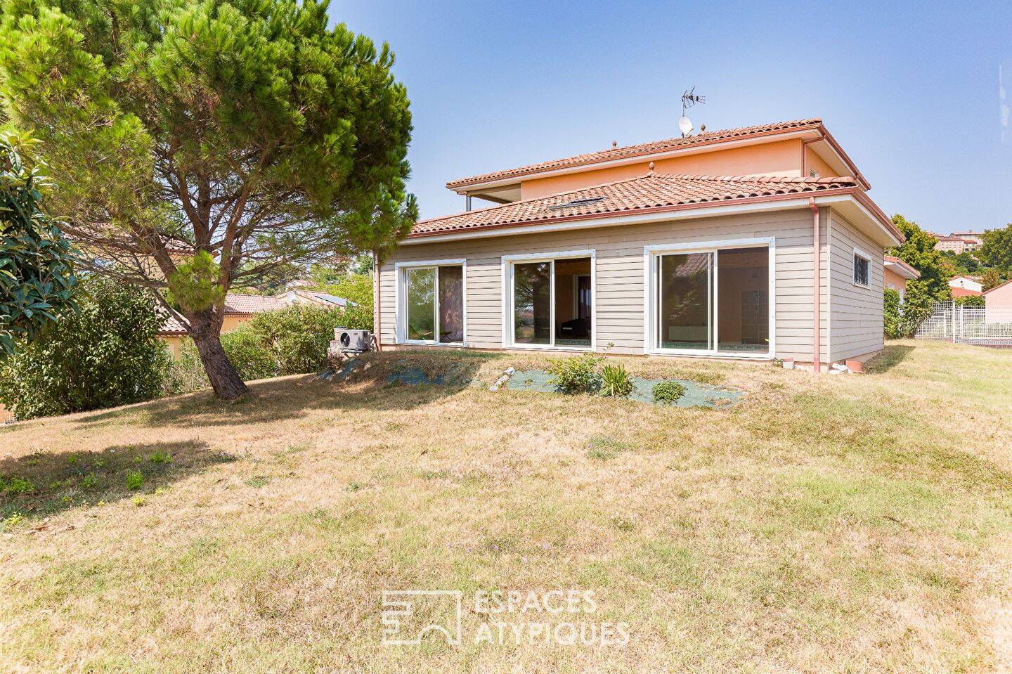 Maison 5 pièces 250 m² · à Puylaurens · 250 m² · 445 000 €