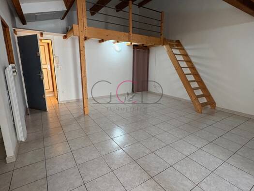 Appartement à louer 957 € 3 pièces 2 chambres 63,3 m² 1er étage Coudoux 13111