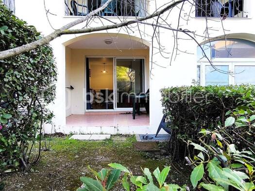 Appartement à vendre 95 000 € 2 pièces 1 chambre 27 m² RDC/2 Mallemort 13370