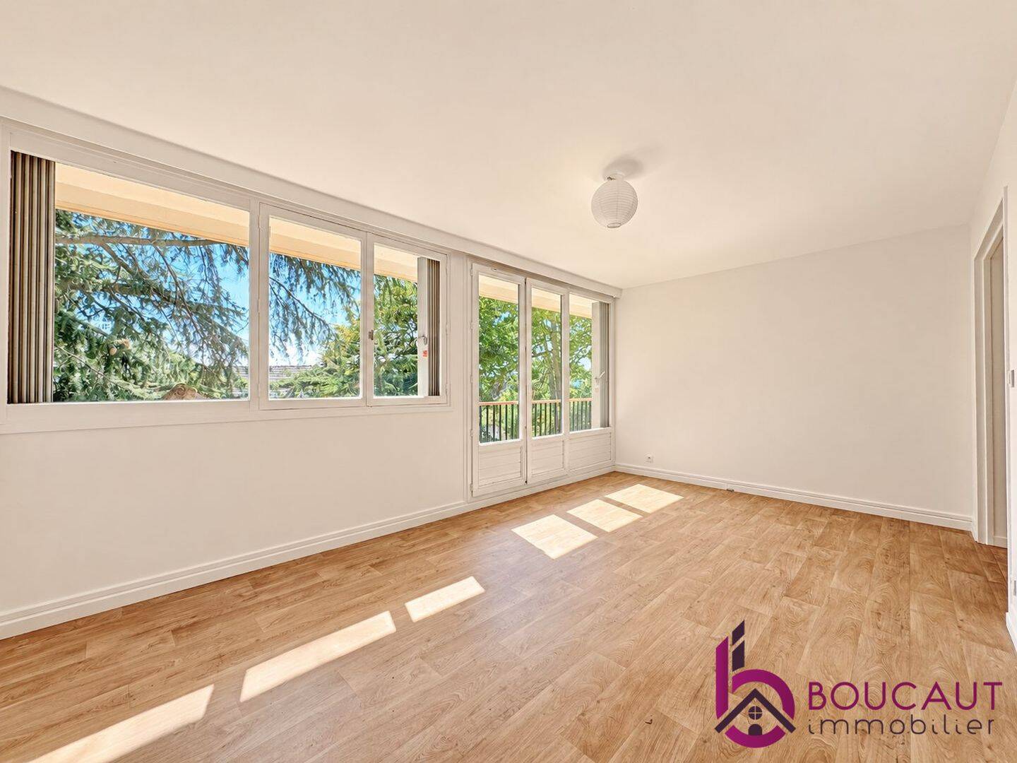 Appartement 4 pièces 70 m² · à Le Plessis-Robinson · 70 m² · 279 000 €
