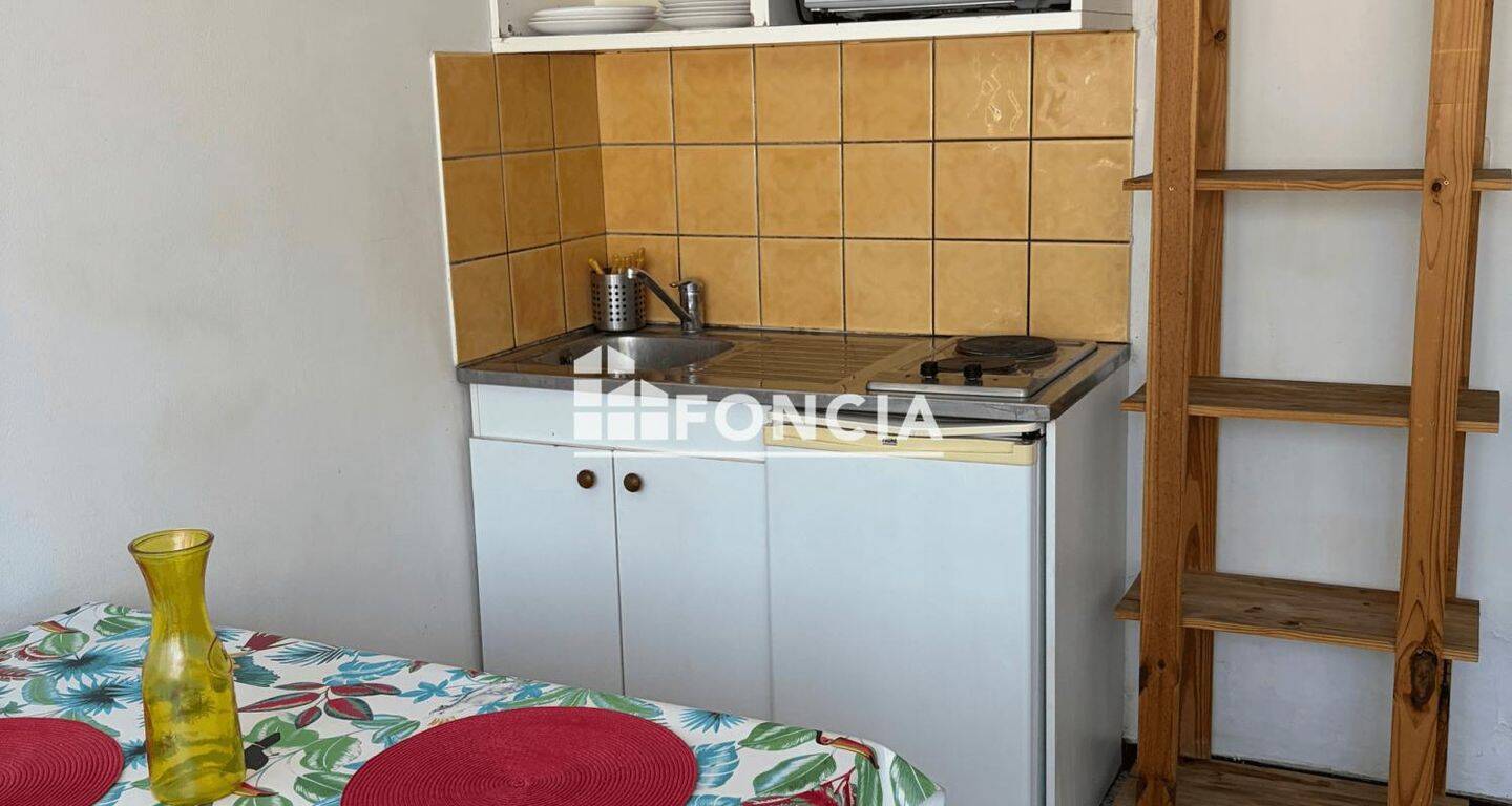 Appartement 1 pièce 18 m² · à Aix-en-Provence · 18,1 m² · 618 €