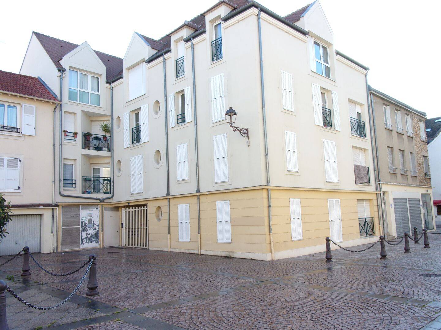 Appartement 1 pièce 32 m² · à Melun · 32,3 m² · 571 €