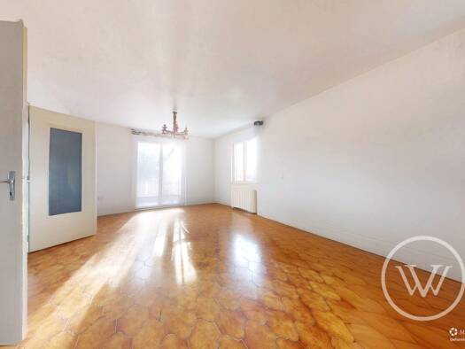 Maison à vendre 209 000 € 6 pièces 5 chambres 136 m² 1 817 m² de terrain Pesmes 70140