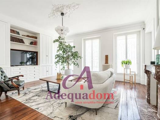 Maison à vendre 1 950 000 € 8 pièces 5 chambres 248 m² 464 m² de terrain Bécon Courbevoie 92400