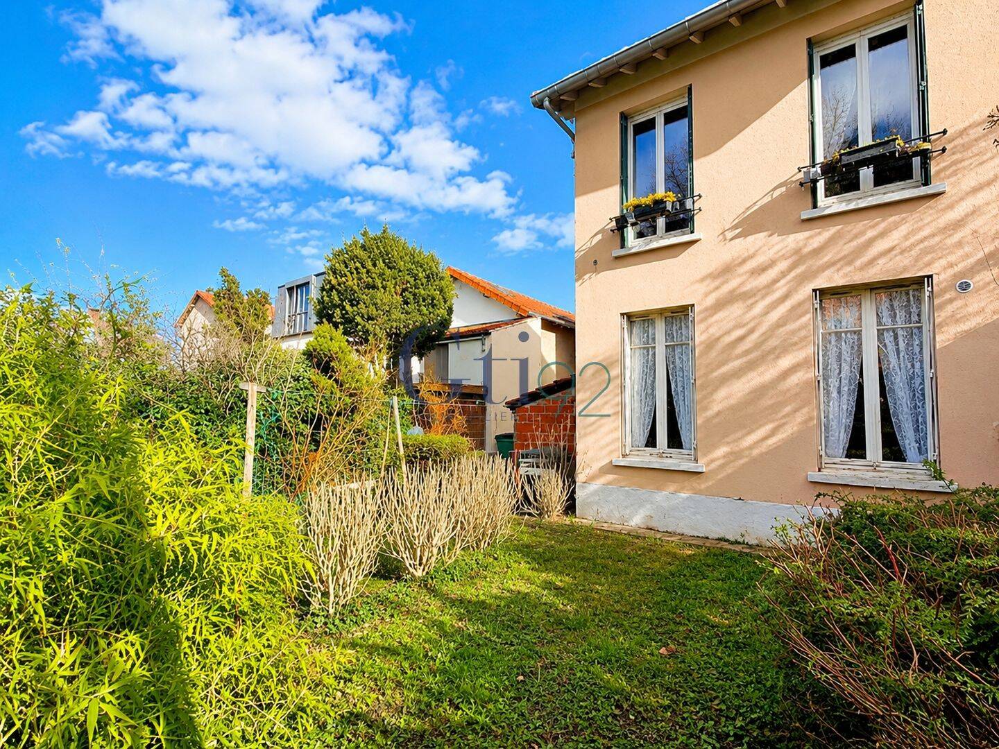 Appartement 1 pièce 24 m² · à Clamart · 24 m² · 145 000 €