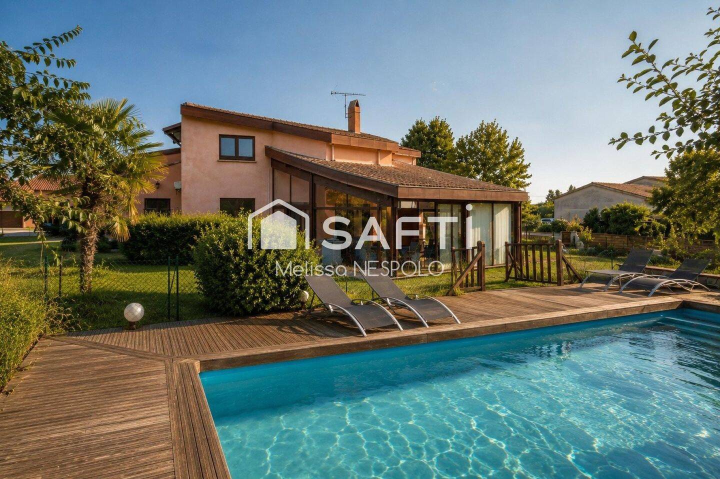 Maison 7 pièces 230 m² · à Lherm · 230 m² · 406 000 €