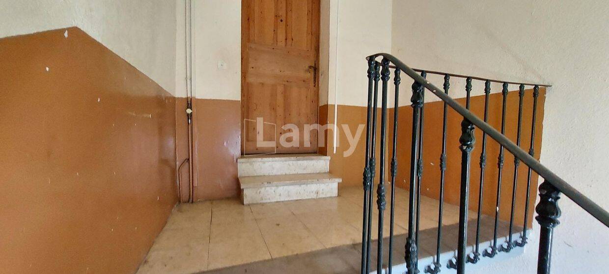 Appartement 5 pièces 89 m² · à Alès · 89,1 m² · 650 €